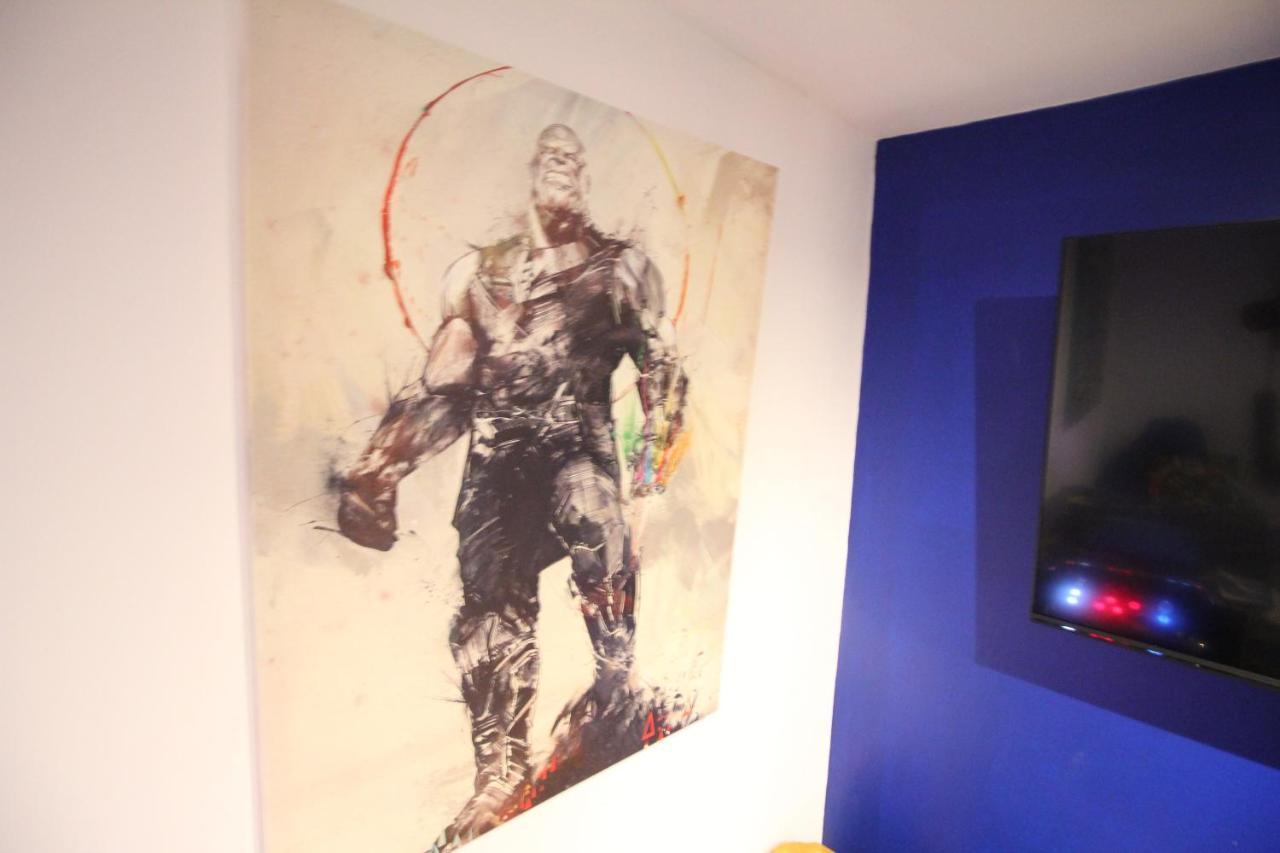 Media Manor - Fully Refurbished In 2022 - Large 6 Bedrooms, 3 Bathrooms Plus Media Games Room 블랙풀 외부 사진